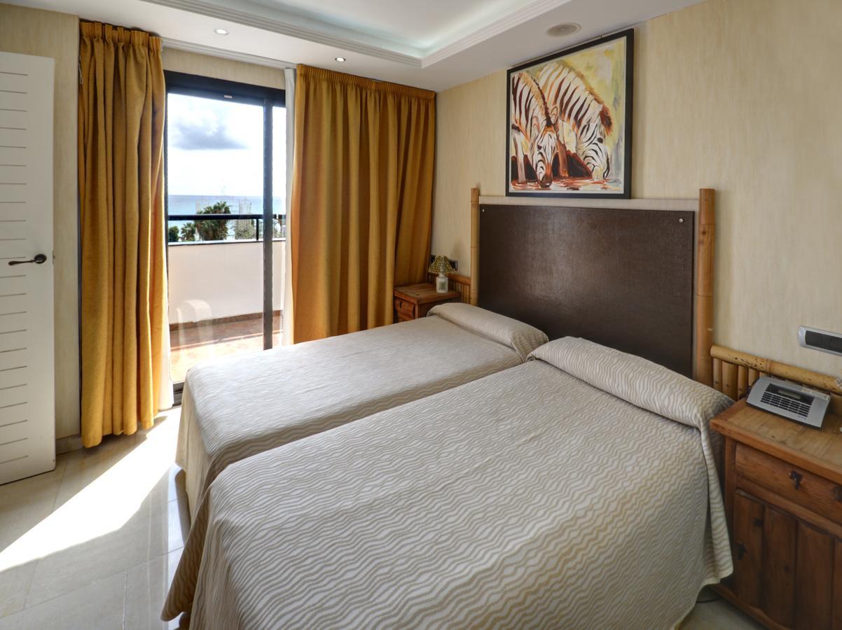 Marina D'Or Hotel Roulette 4* オロペサ・デル・マール エクステリア 写真